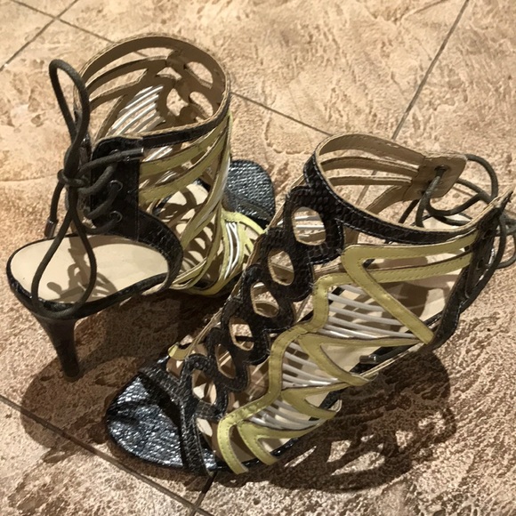 Charlotte Russe - Picture 1 of 4